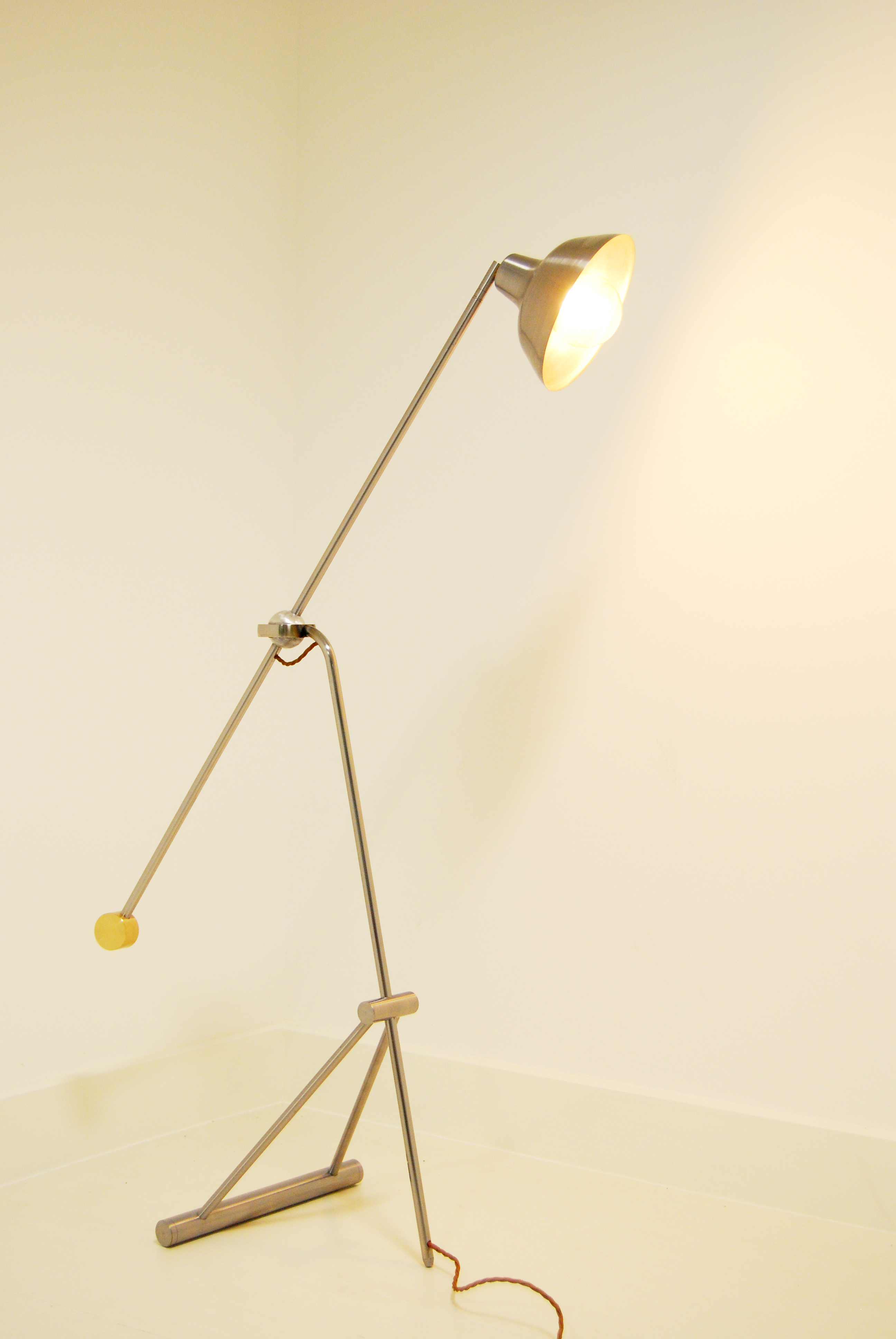 Oliver Priest - Swing Lamp
